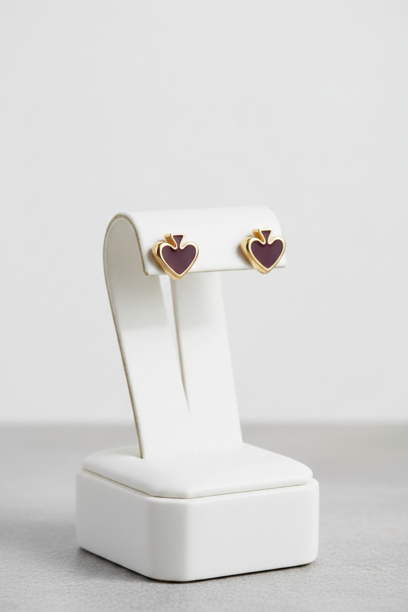 Kate Spade Heritage Spade Small Heart Stud Earrings ceramic stand display