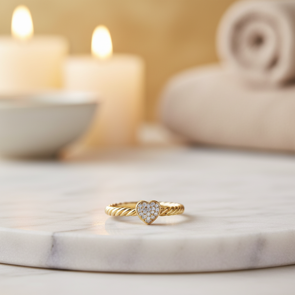 David Yurman Petite Pave Heart Ring – marble surface