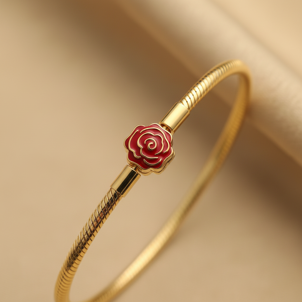Disney x Pandora Enchanted Rose Bracelet clasp close-up detail shot